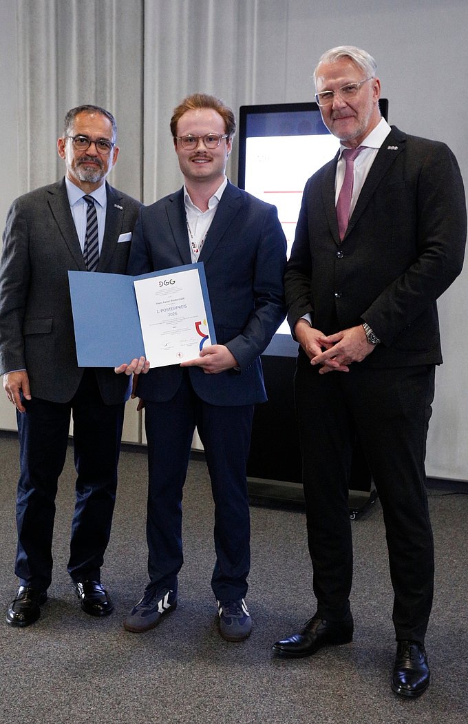 Hans Aaron Biederstädt (Neuruppin) erhielt auf der Jahrestagung 2026 den ersten Posterpreis