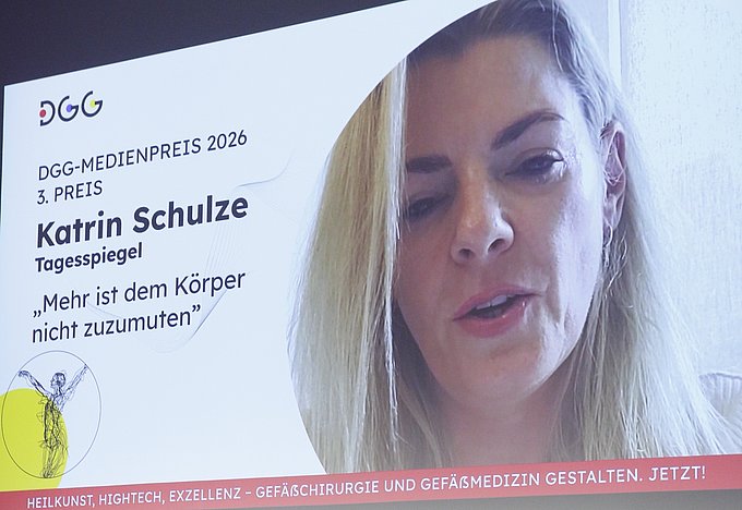Katrin Schulze (3. Platz) konnte den Preis leider nicht persönlich entgegen nehmen und war per Video zugeschaltet. 